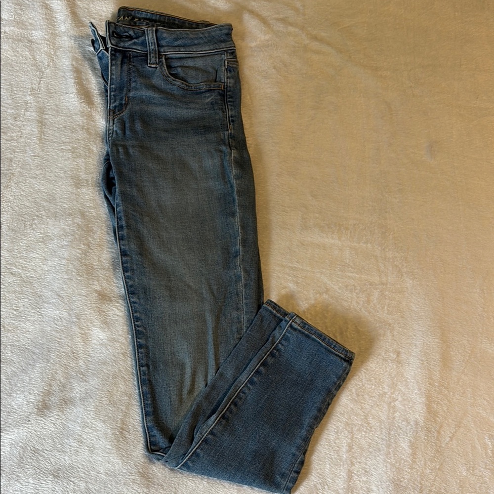 Size 2 Long American Eagle Women's Blue Jeans